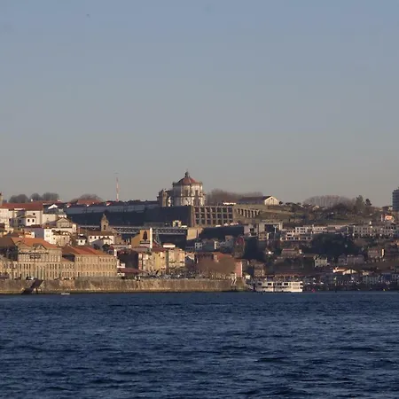 Douro Passion Πλωτό κατάλυμα Βίλα Νόβα ντε Γκάια